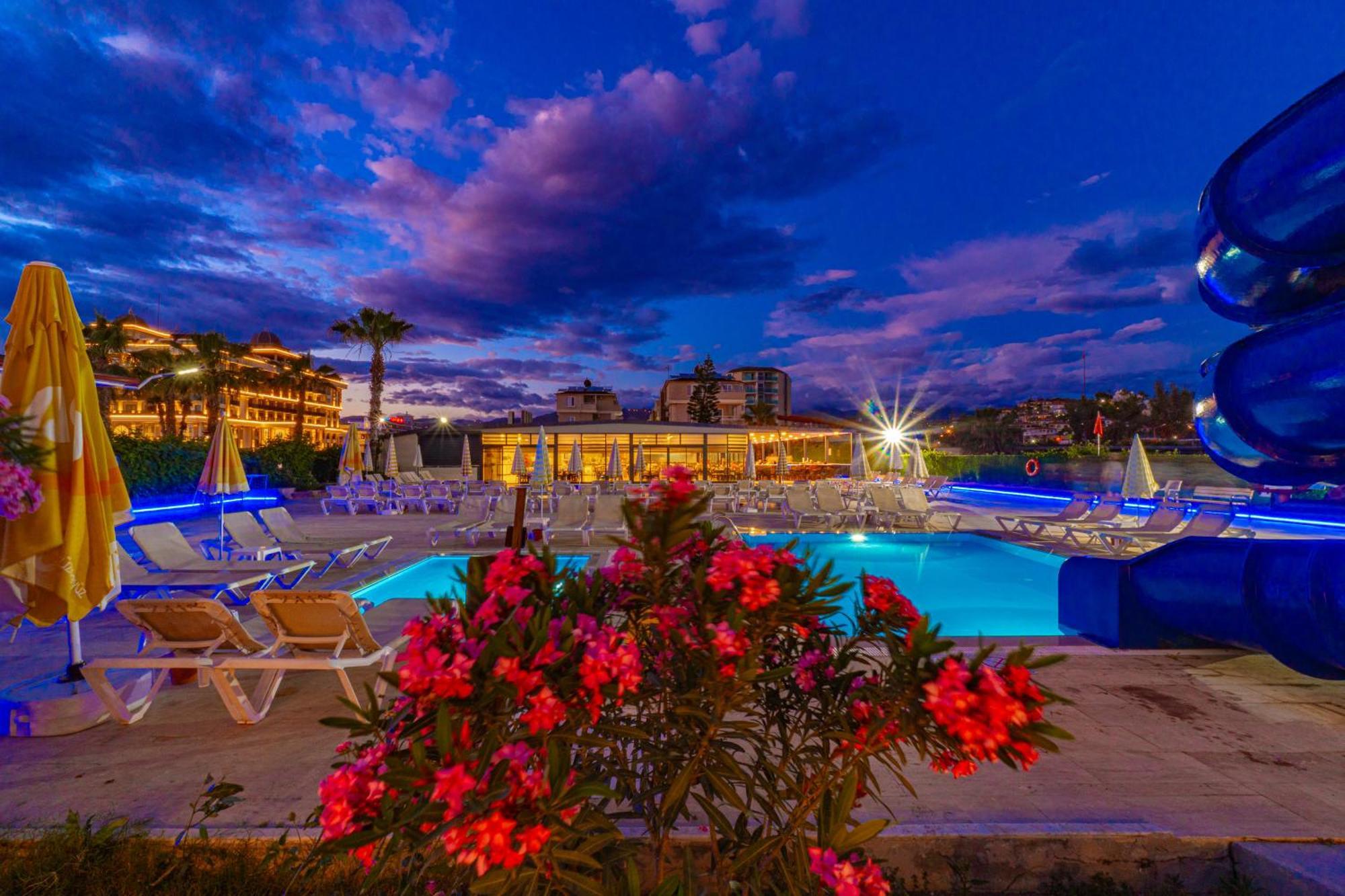 Club Wasa Holiday Village All Inclusive Toslak Bagian luar foto
